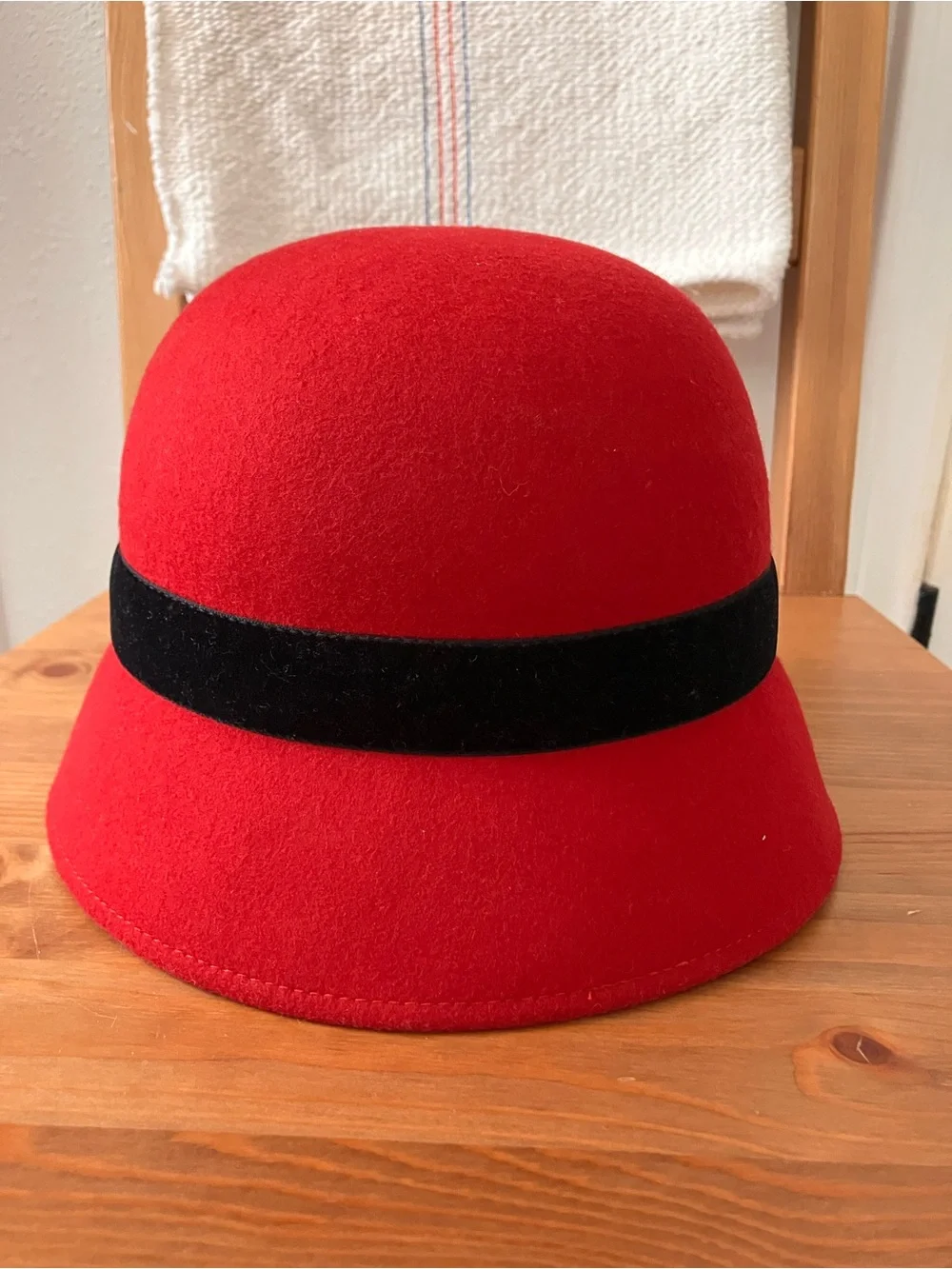 Gymboree Red Cloche Hat with Black Velvet Bow